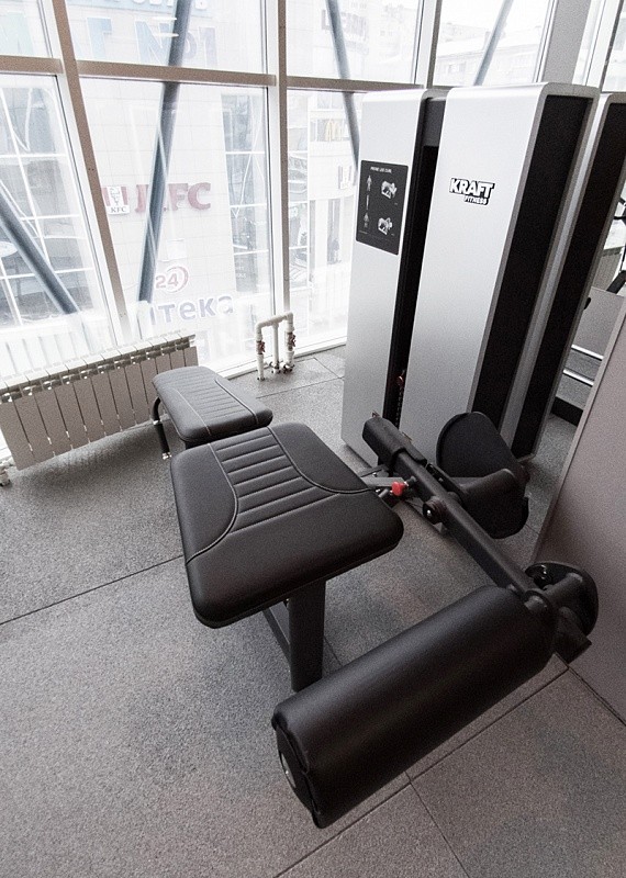 Сгибание ног лежа Kraft Fitness EXACT KFXPLC 570_800